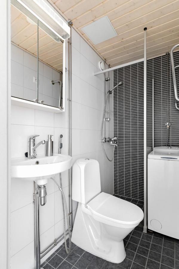 Just Renovated Stylish Nordic Studio By Tram Stop Helsinki Extérieur photo